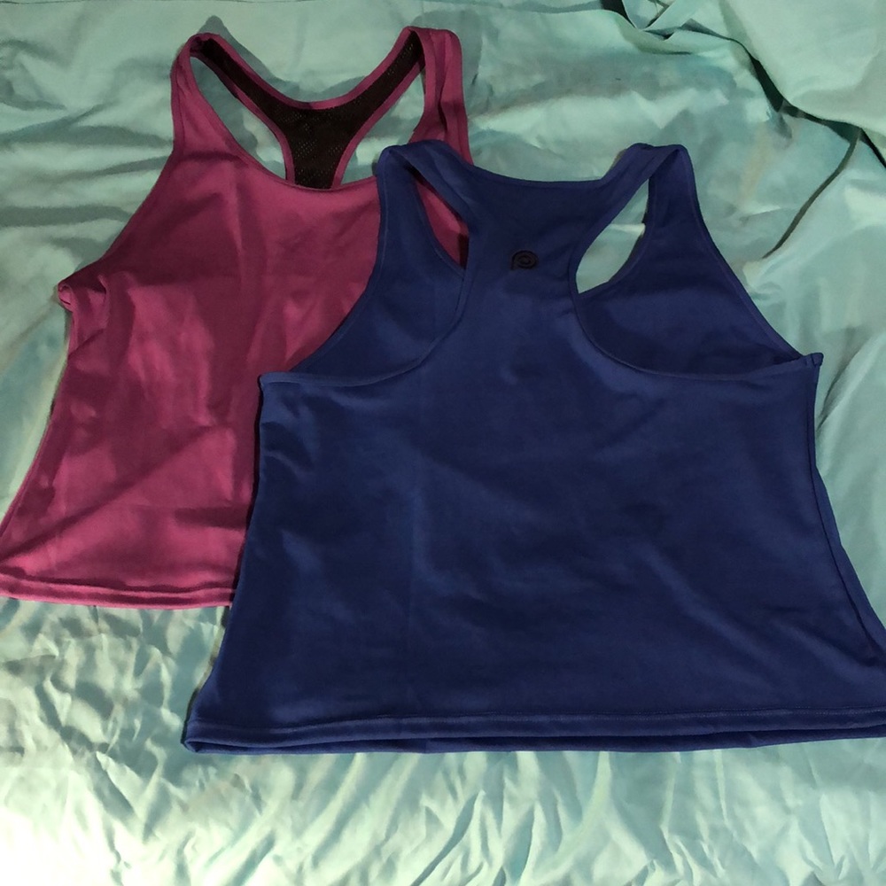 Bundle 2 Popfit active ware tank tops